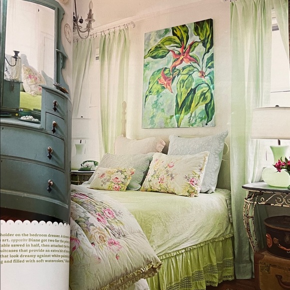 Lot of 4 Flea Market Style Magazine Collection Vintage Antiques Decor Collecting - Picture 3 of 11